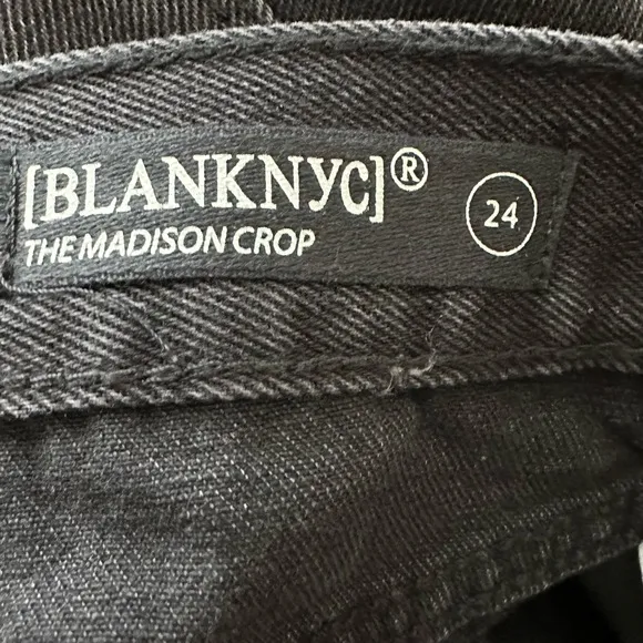 NWT Blank NYC Black High-Rise Crop Distressed Raw Hem Jeans Size 24