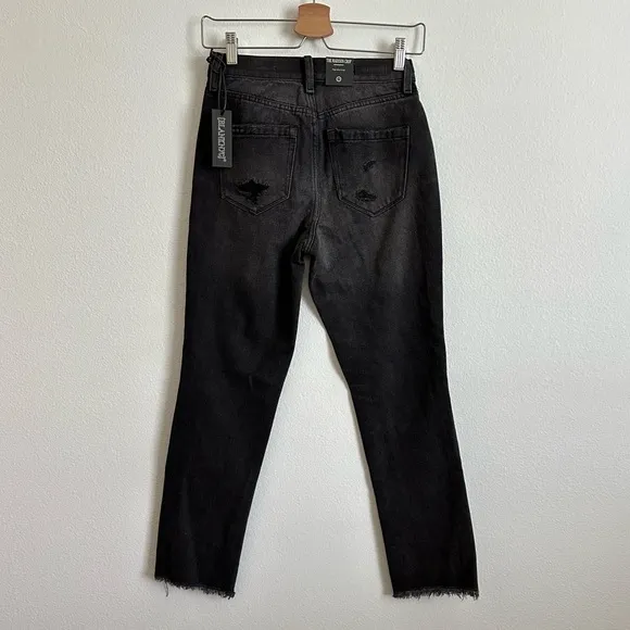 NWT Blank NYC Black High-Rise Crop Distressed Raw Hem Jeans Size 24