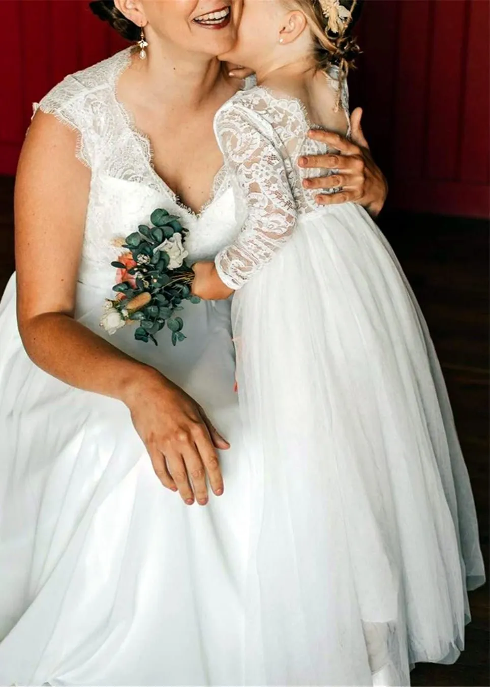 Paisley Lace Flower Girl Dress in White
