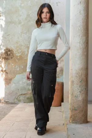 Pantalón cargo flare fit de cintura alta