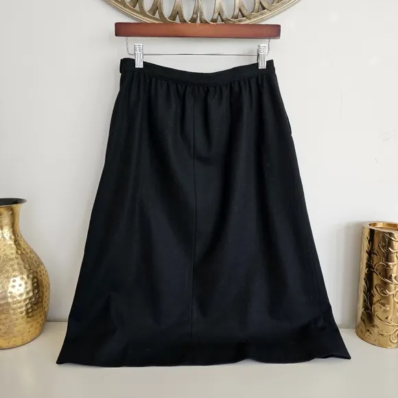 Pendleton 100% Pure Virgin Wool Solid Black Lined Skirt Midi Size 12 Vintage