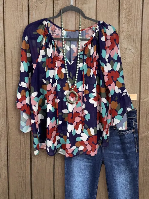 Prettybeautie Printed V-Neck Blouse
