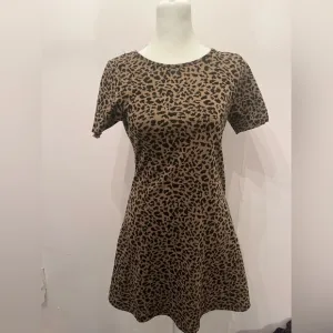 Reformation Leopard Fit and Flare Extra Small