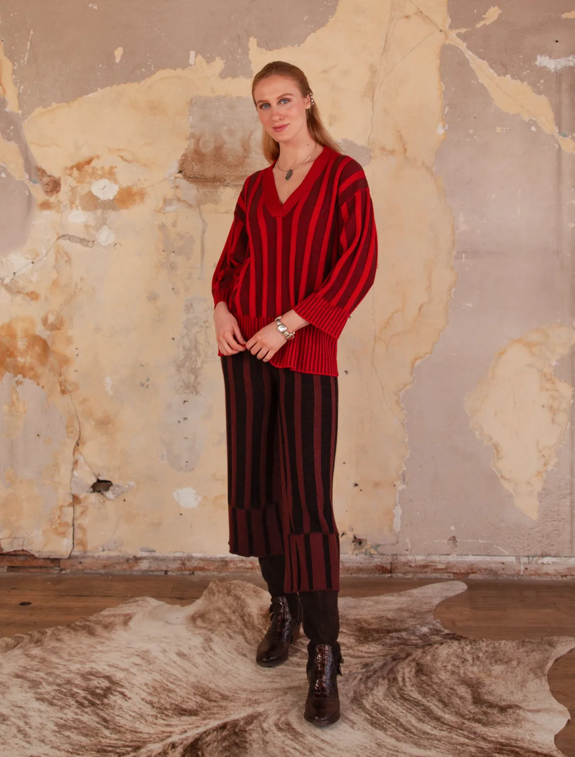 ROWAN V SWEATER