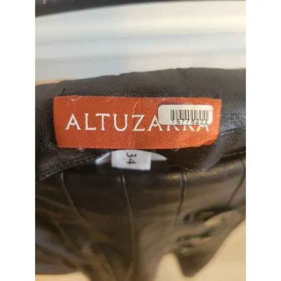 RTR sz 34 /2 Altuzarra tullia solid black faux leather pleated side button skirt