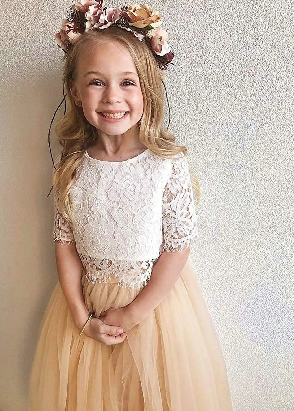 Scalloped Lace 2 Piece Girl Dress Set in Champagne