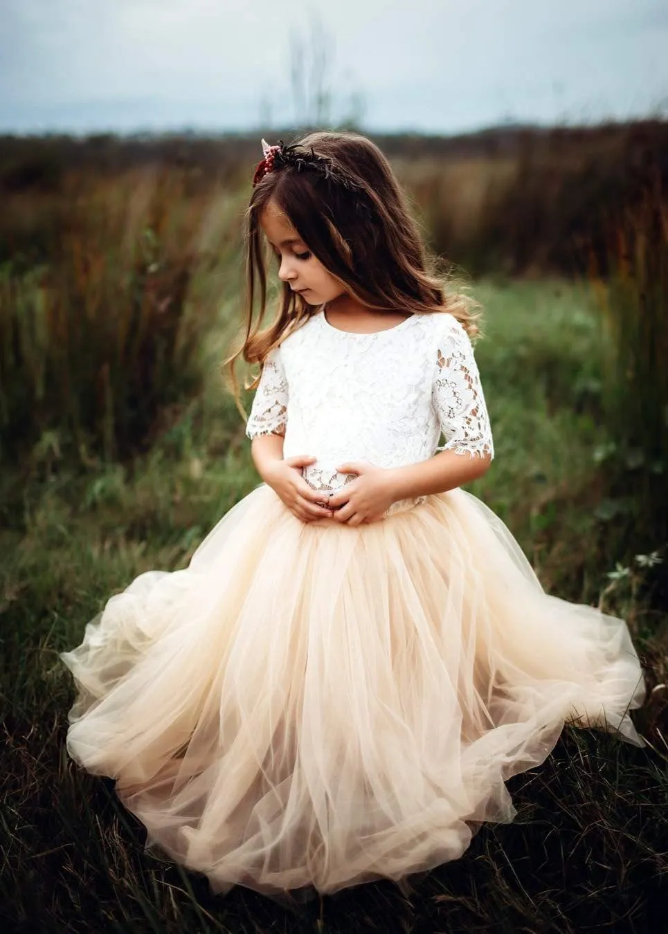 Scalloped Lace 2 Piece Girl Dress Set in Champagne
