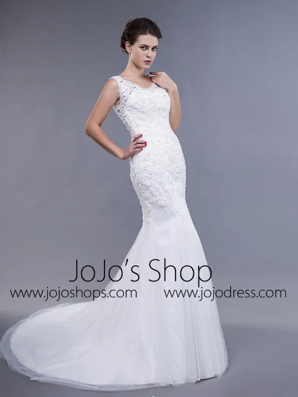 Simple Lace Fit and Flare Wedding Dress with Keyhole