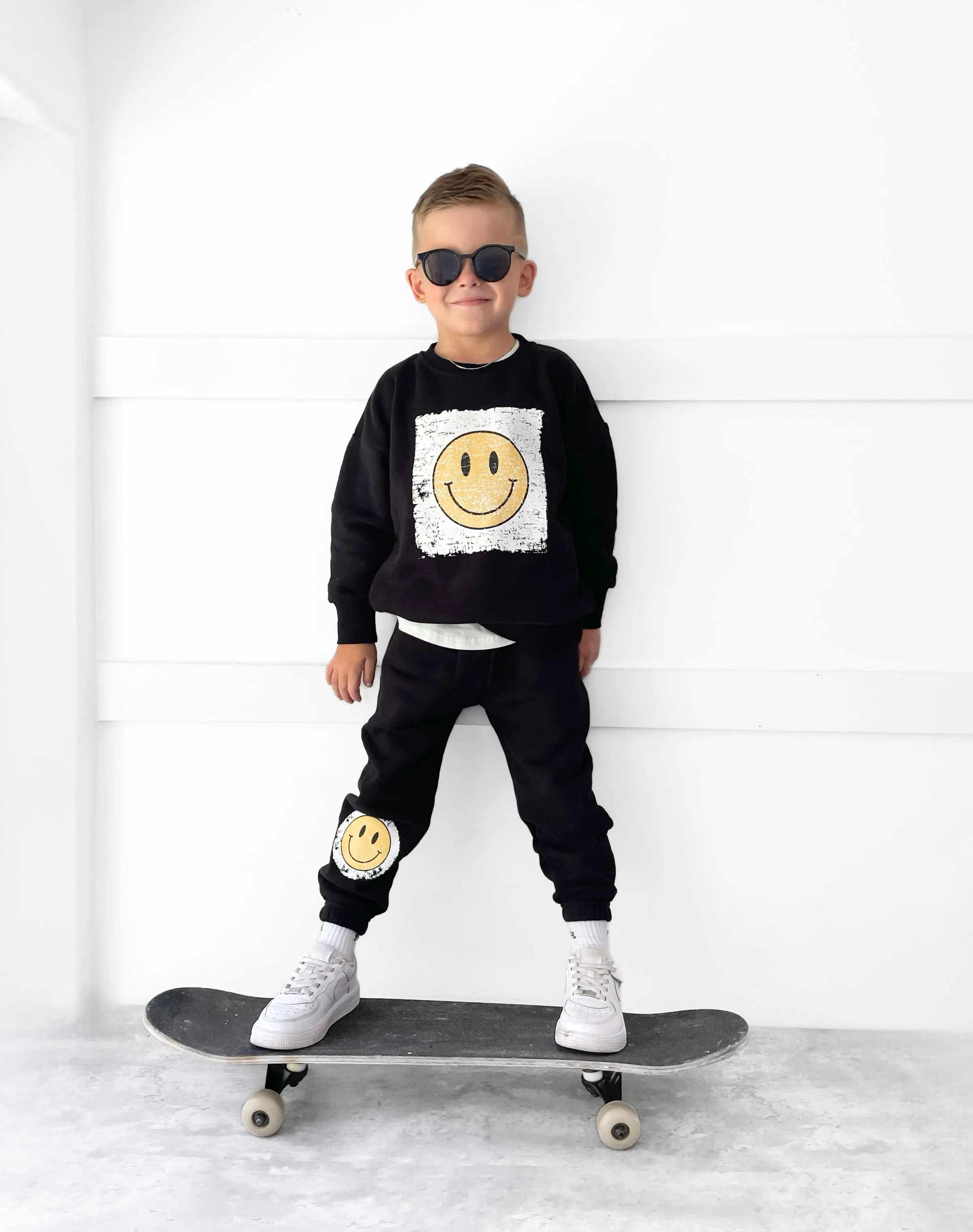 Smiley Elevated Sweatpant - Black