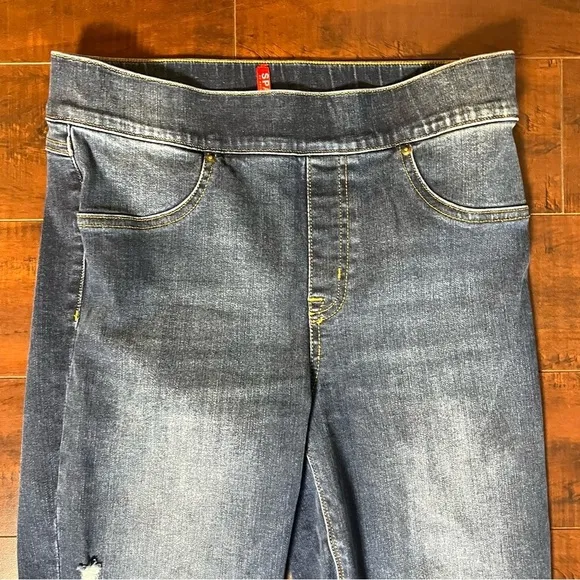 SPANX Denim Leggings Pants High Rise Blue Jean Size Medium
