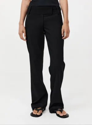 ST. AGNI | 90s Relaxed Pants
