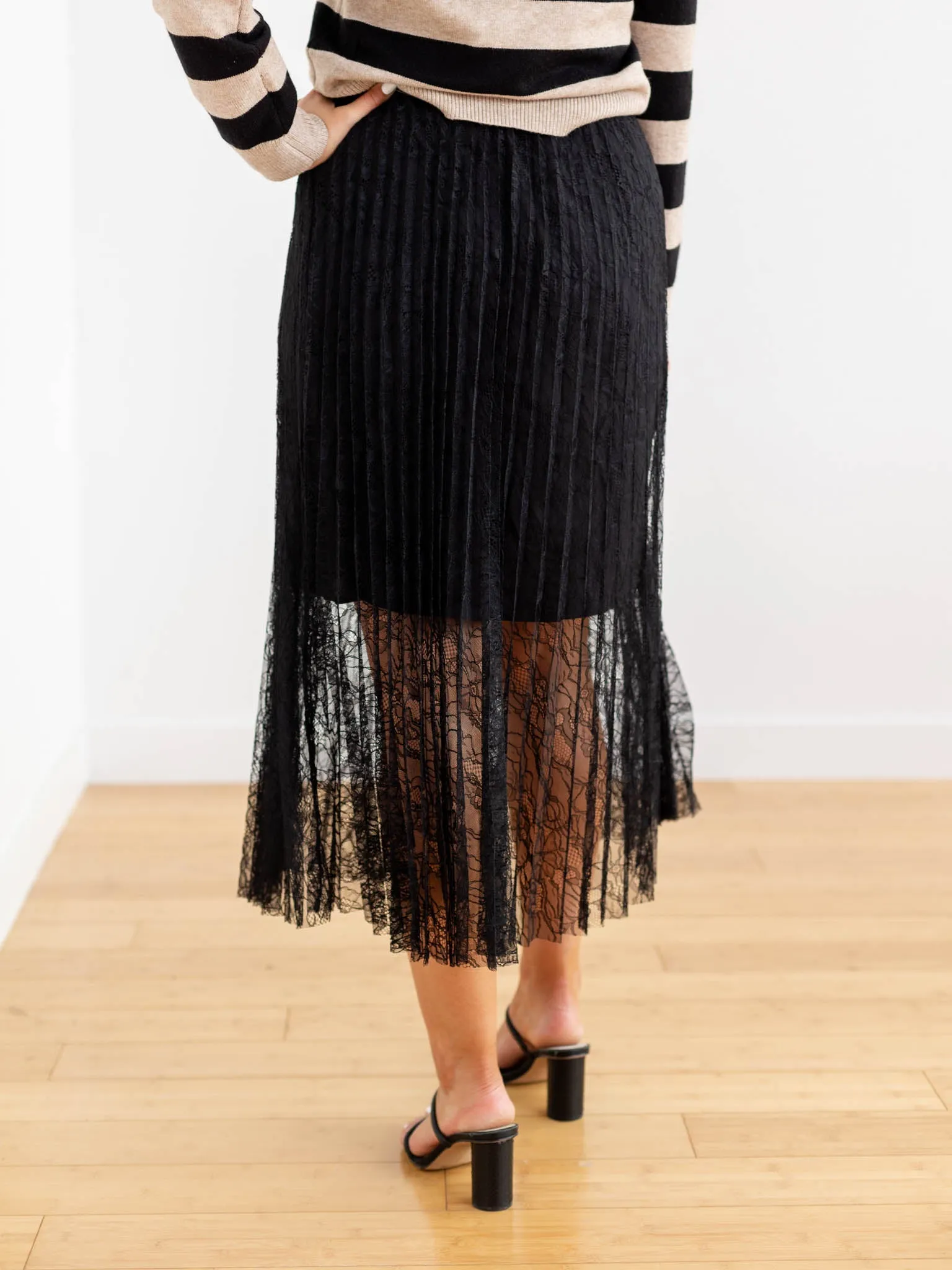 Steve Madden Kiera Pleated Lace Skirt