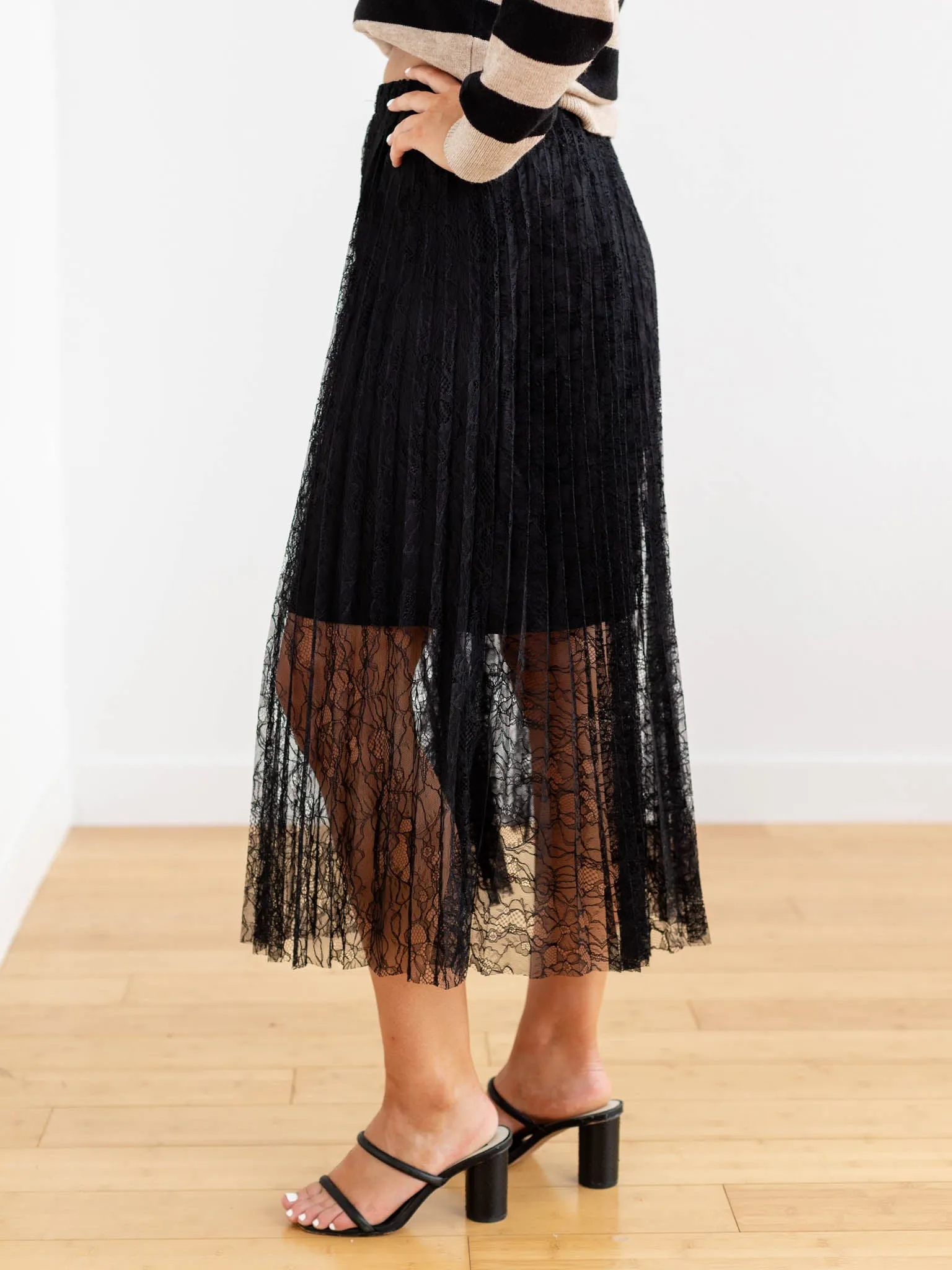 Steve Madden Kiera Pleated Lace Skirt