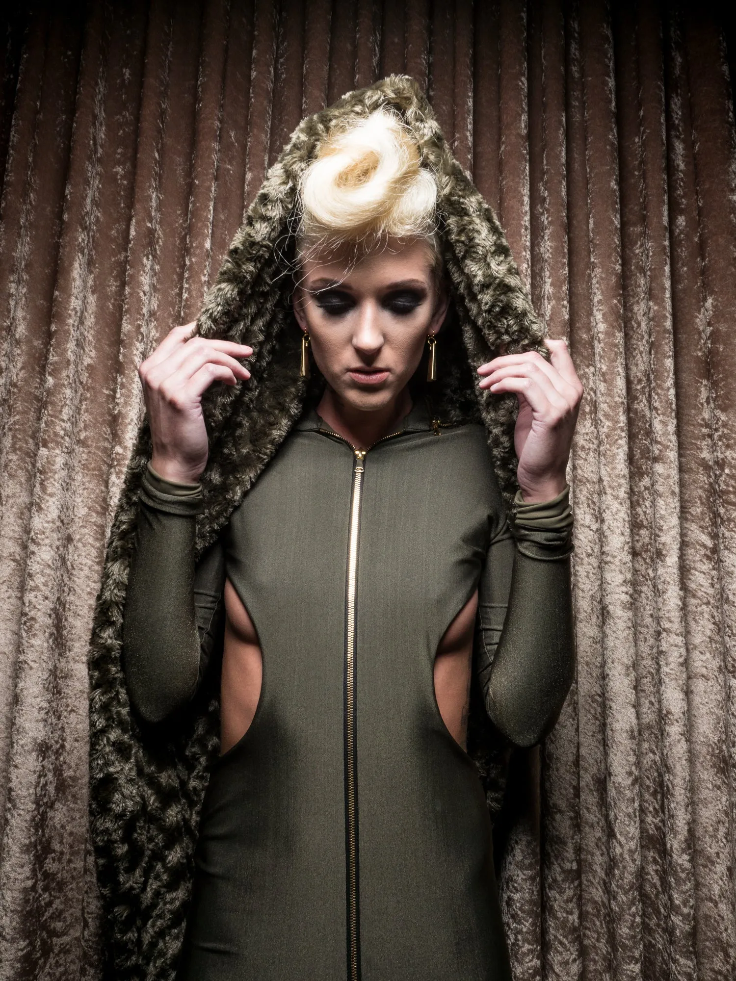 TEMPTATION Look 2