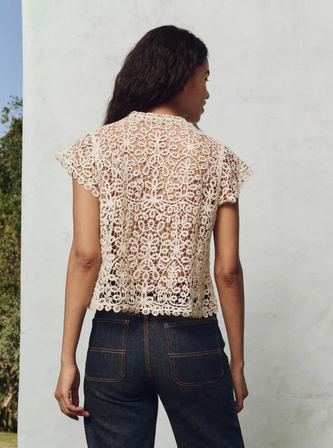 The Lattice Top with Cami