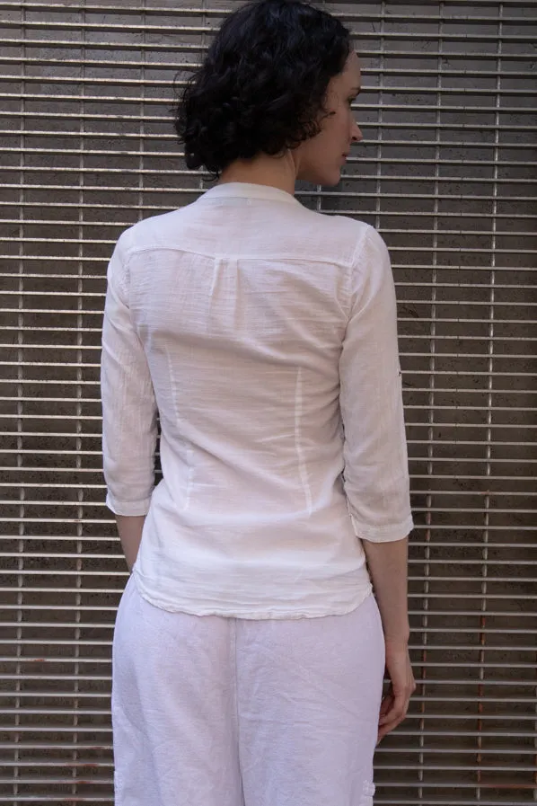 V NECK BLOUSE WITH BUTTONS