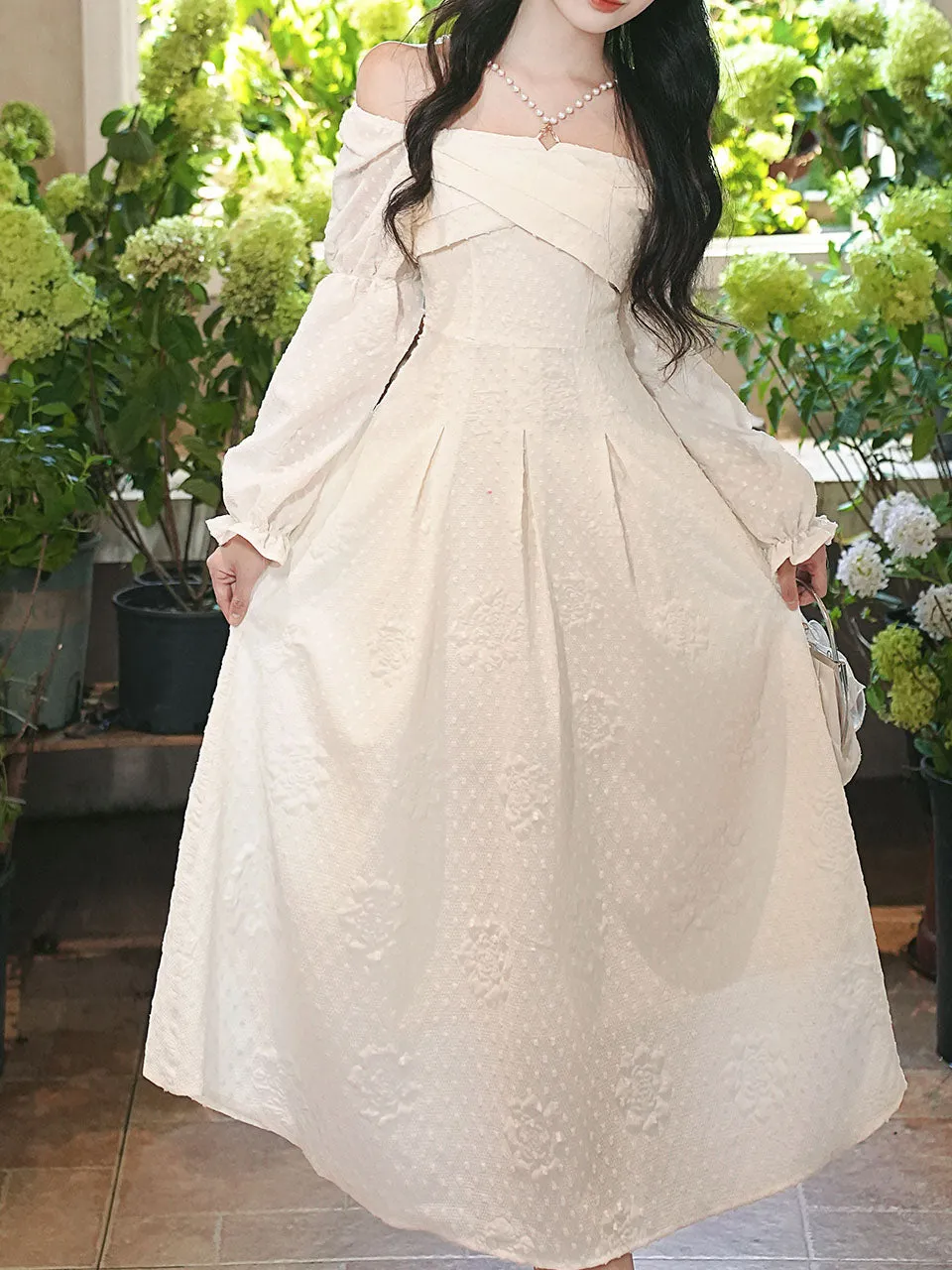 White Jacquard Pearl Chain Pleated Vintage Princess Dress