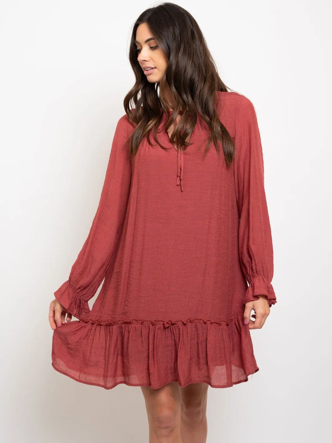 WOMEN'S LONG SLEEVE MISI RUFFLE DETAIL DRESS