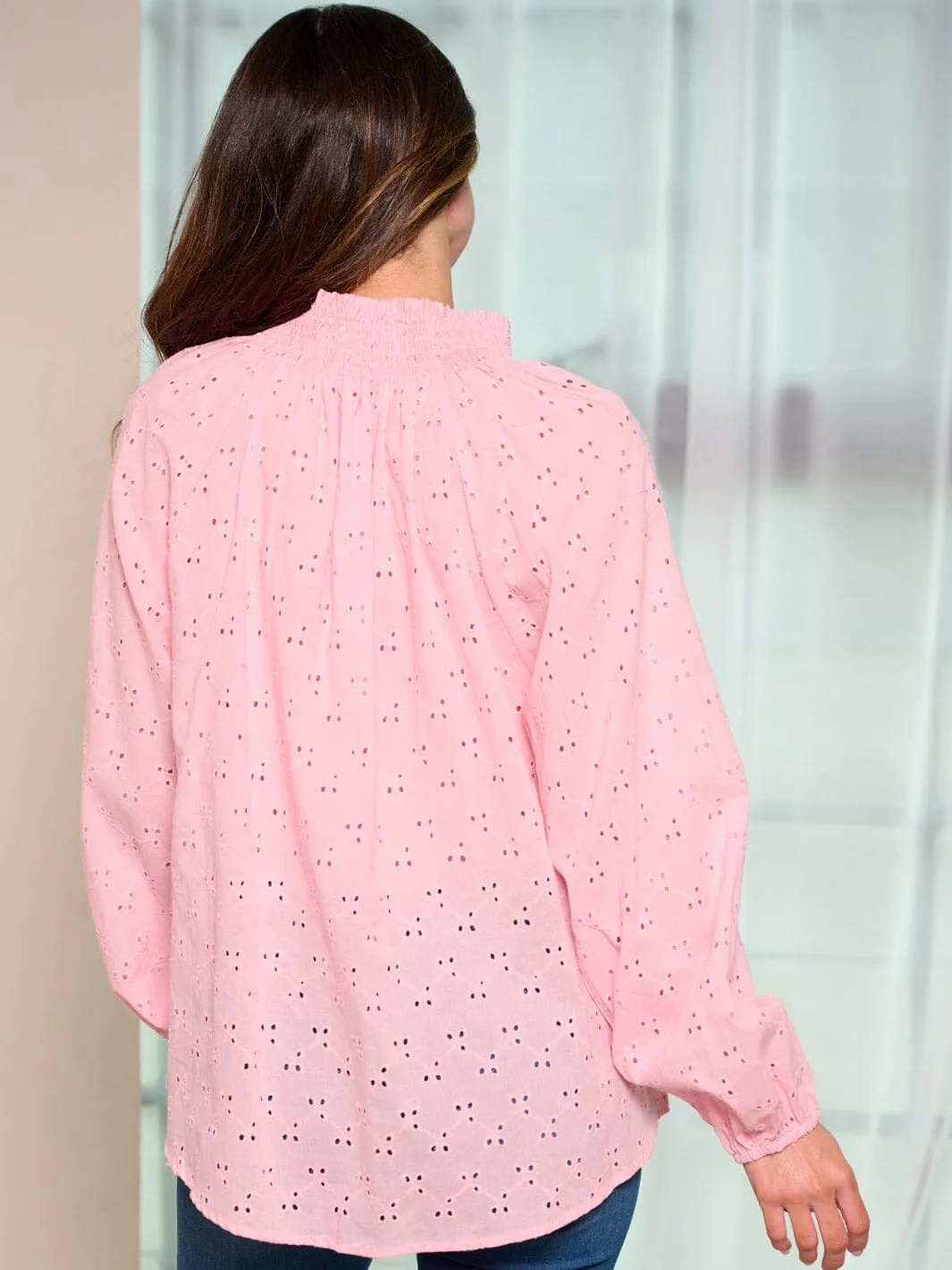 WOMEN'S LONG SLEEVE V-NECK EYELET BLOUSE TOP