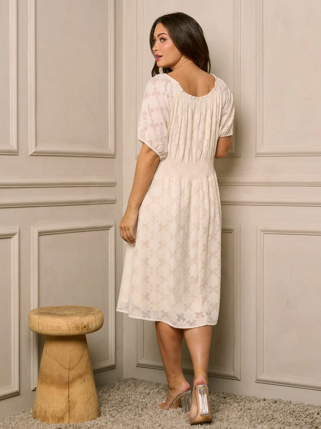 WOMEN'S SHORT SLEEVE FIT & FLARE EMBROIDERY MIDI DRESS