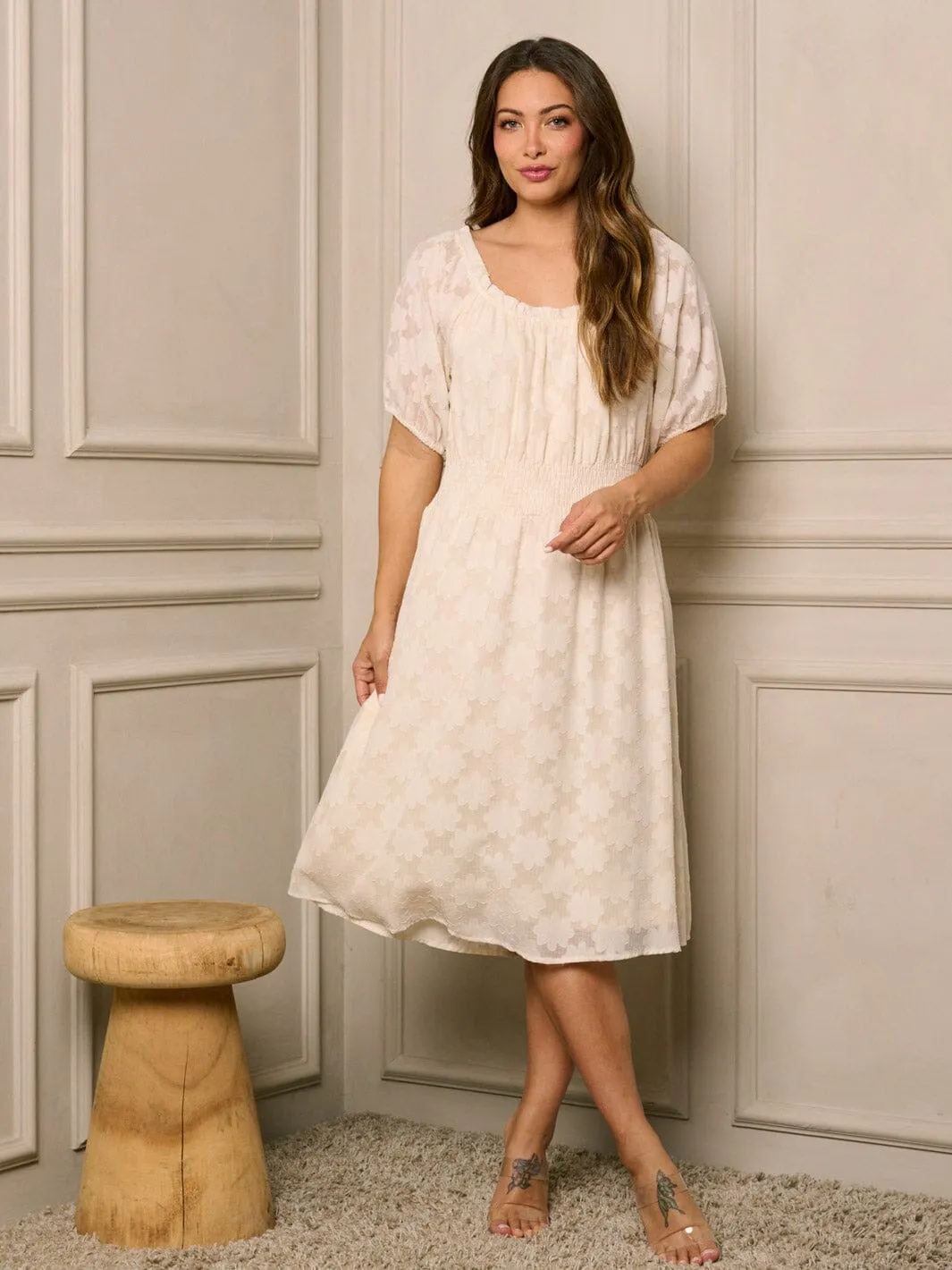 WOMEN'S SHORT SLEEVE FIT & FLARE EMBROIDERY MIDI DRESS