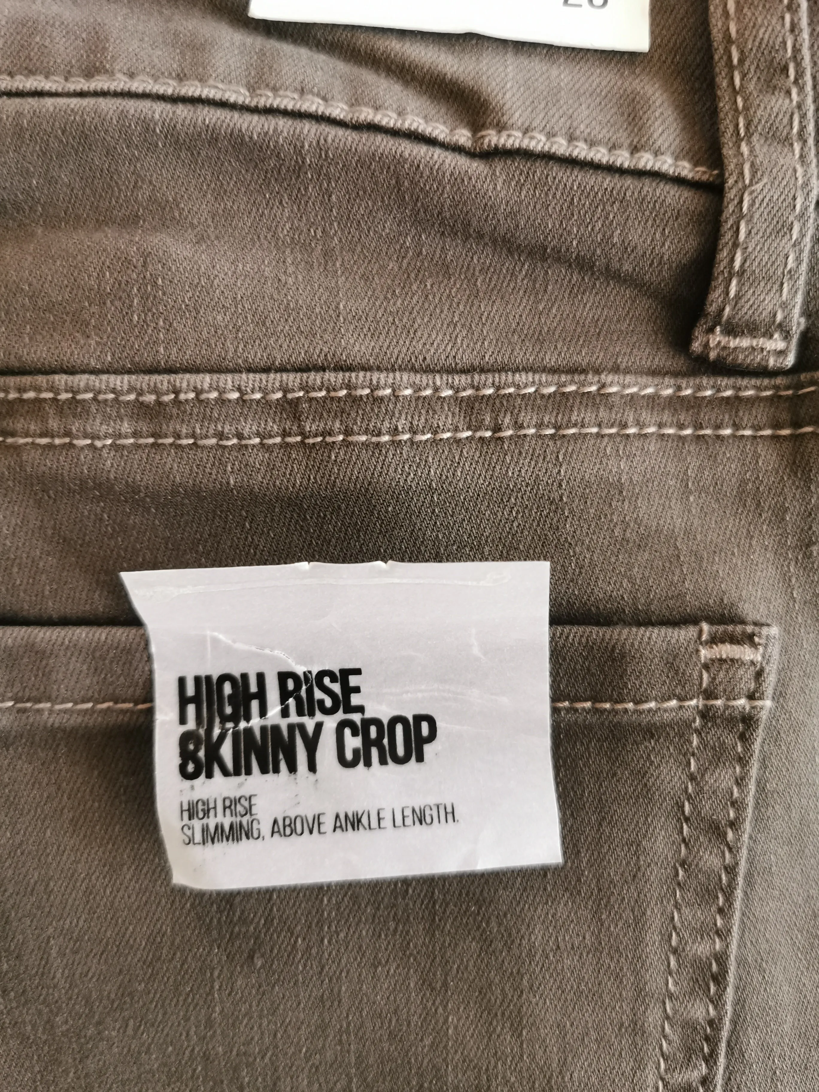 WOMENS SIZE 26 - DEX, High Rise Skinny Crop, Dusty Khaki Summer Jeans NWT B27