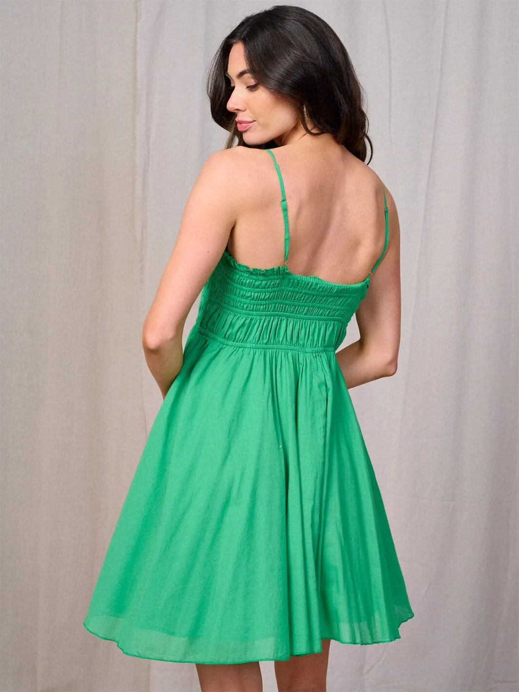 WOMEN'S SLEEVELESS SMOCK BUTTONS DETAILED FIT & FLARE MINI DRESS