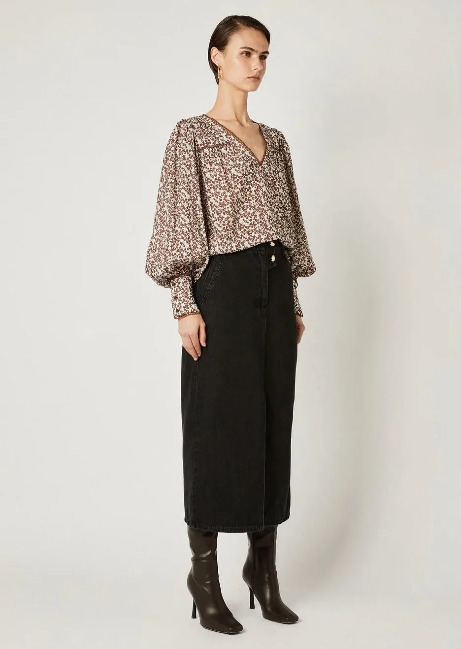 Woodlands V-Neck Blouse