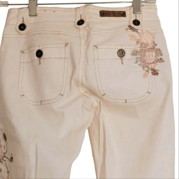 Y2K Vintage Capris Sz 3 Ivory HAND EMBROIDERED Floral Flowers Bohemian Boho