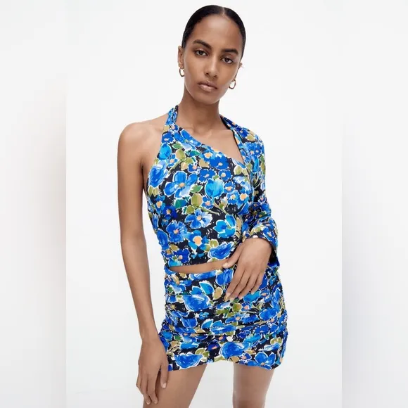 Zara FLORAL PRINT Pleated Asymmetrical Front MINI SKIRT Blue/Green Size M NEW